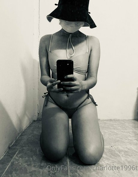 charlotte1996t pornstar beautiful pic