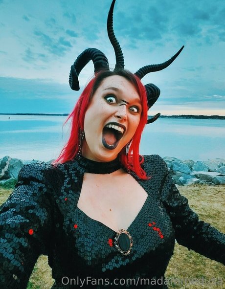 madammedusa xxx star picture