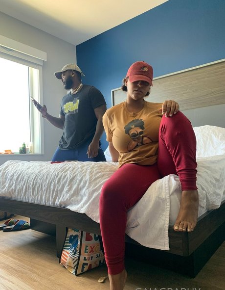 professor gaia hot model img