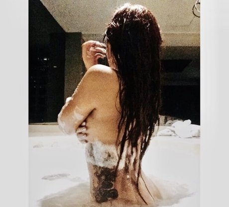 Monica Sacal xxx actress photo