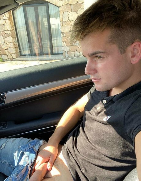 masterukfree model best images