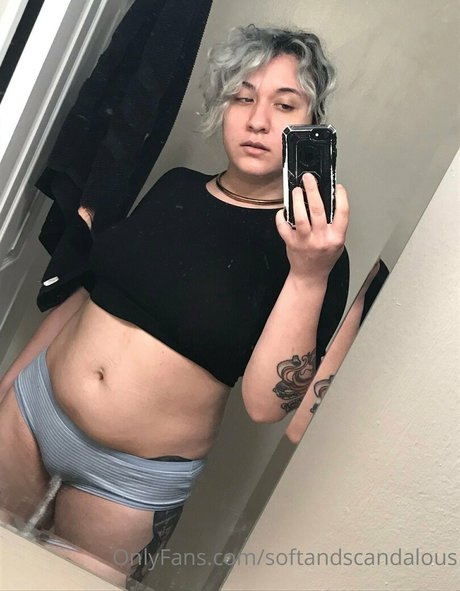 softandscandalous erotic actress pic