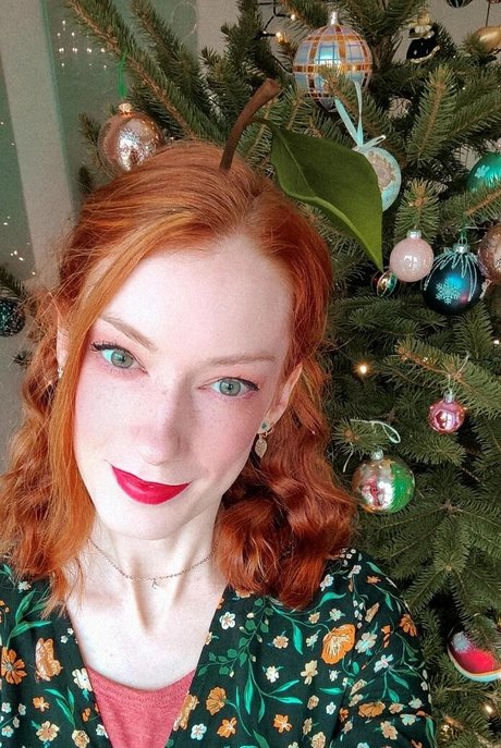 Miss Chloe ASMR star beautiful picture