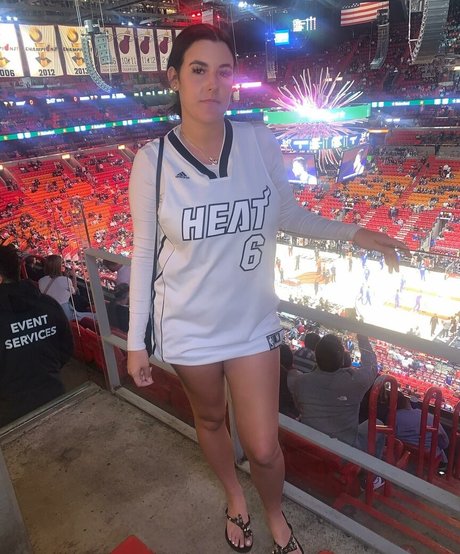 Lizzy Rae Profile pic