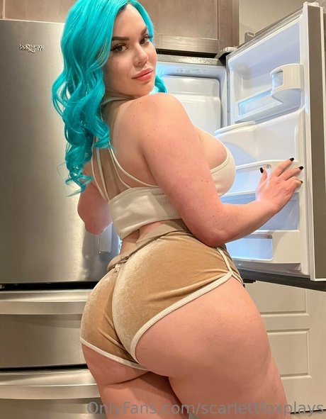 scarlettfoxplays porn model image