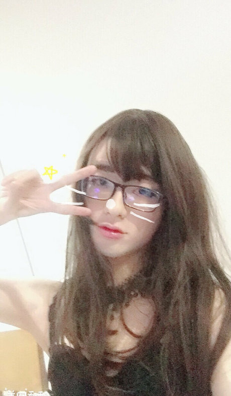 tinatan277 pretty model img