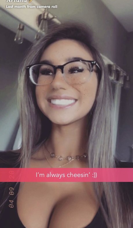 Ashleigh Highland model exclusive pics