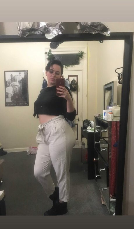 Shutupmichaelaa high quality pornstar picture