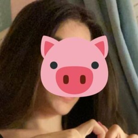 NadaBaby model top photos