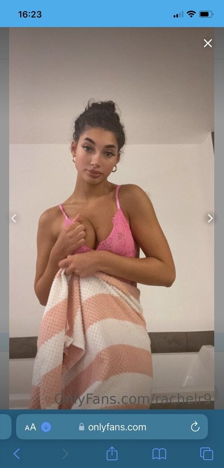 Rachel Robertson model art picture