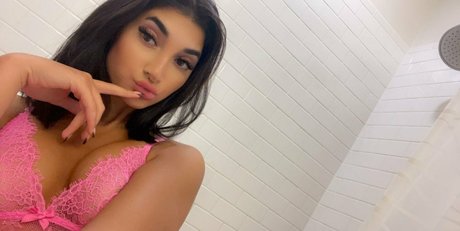 Rachel Robertson beautiful pornstar picture