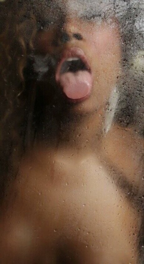 Lumena Aleluia best star pic