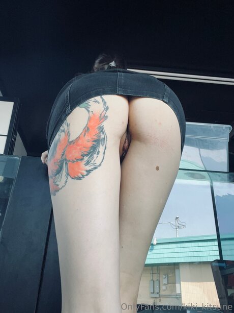 Kiki Kitsune model xxx gallery