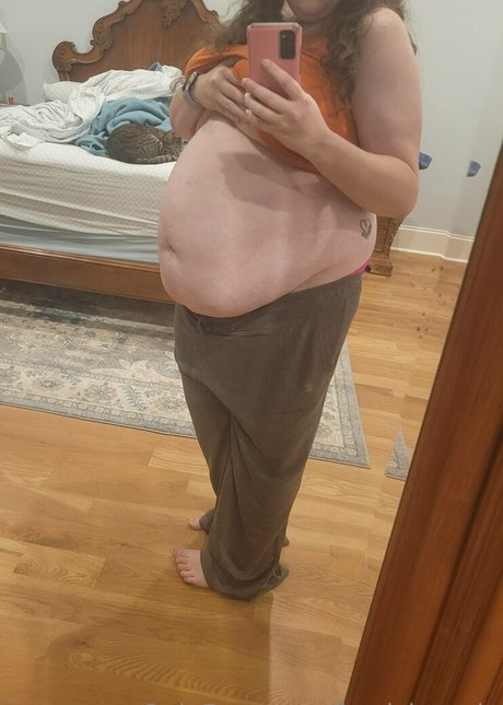 feedchromie nude model photos