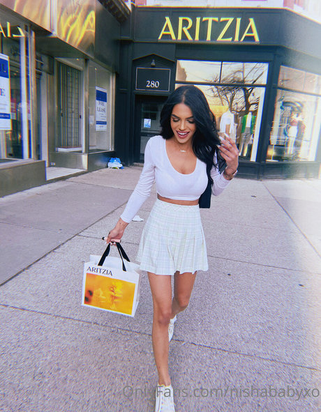 nishababyxo star perfect photo