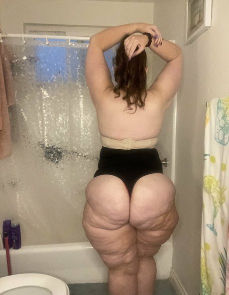 kourtneycakeshub star best picture