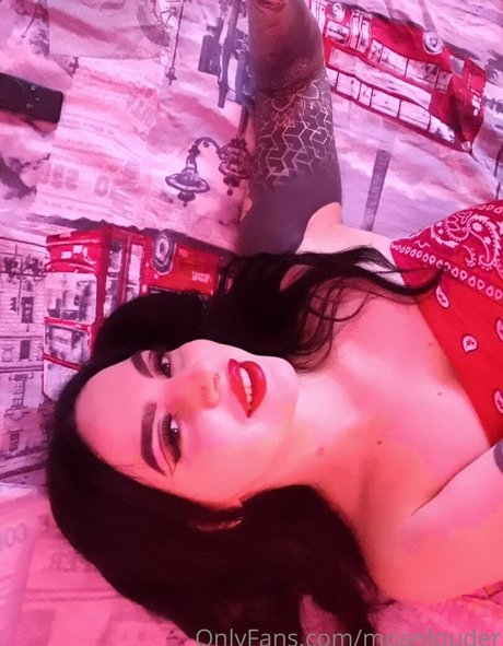 moanlouder nice star gallery