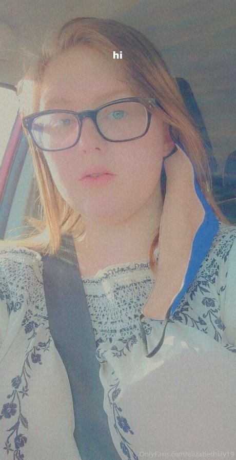elizabethlily19 pornstar nudes photo