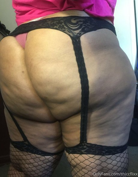 thiccflixx sexy actress picture