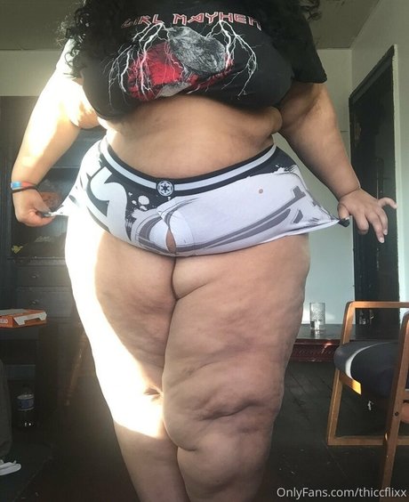thiccflixx beautiful pornstar image