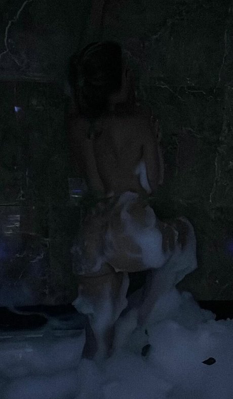 Marimeneses21 star naked pics