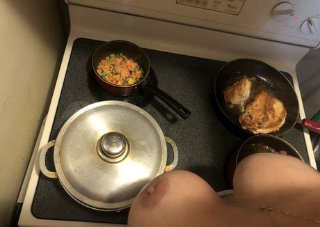 yusimee star sexy pictures