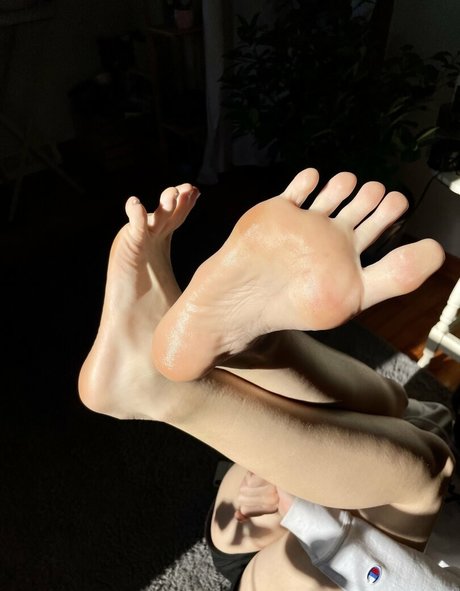 solelydawn star sexy picture