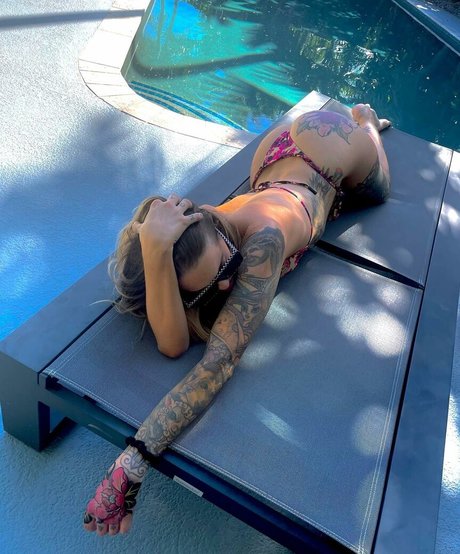 JoyLynn G top star photos