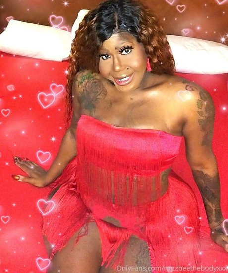 mizzbeethebodyxxx perfect actress pic