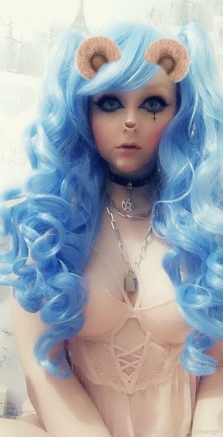 pwincessegirl star nude photos