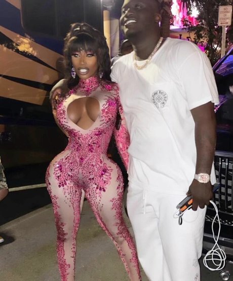 Hispaniola actress photo