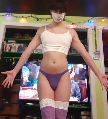 nikkinunez94 xxx actress image