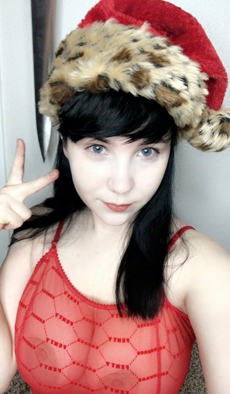 invadernoodles adult model pictures