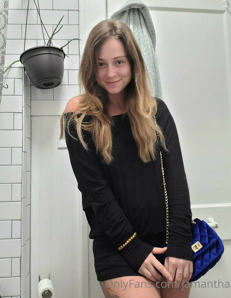 Jamantha star sexy photo