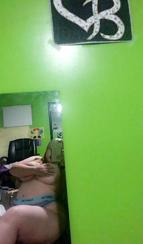 brittanyj15 pornstar nude pics