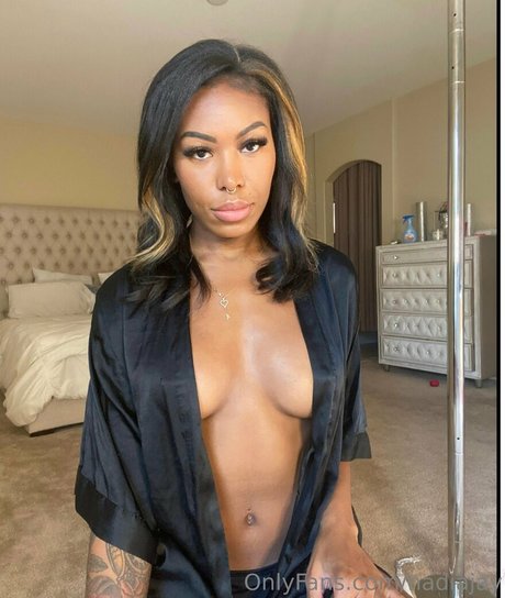 nadiajay model top pics