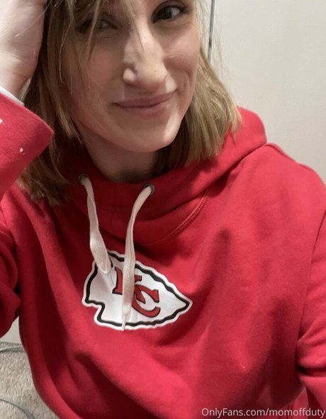 momoffduty pornstar pretty picture