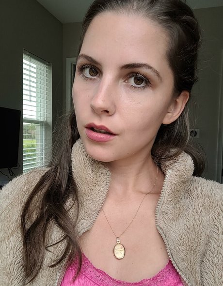 Trickyalice6 sex star pic