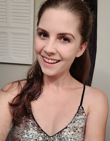 Trickyalice6 model xxx image