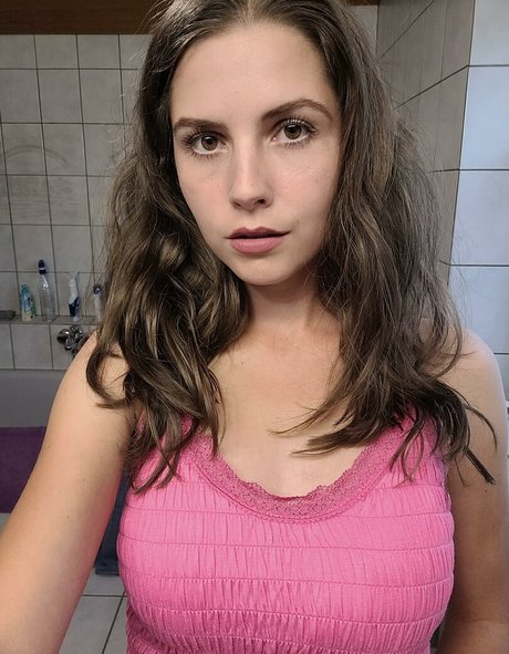 Trickyalice6 perfect actress galleries