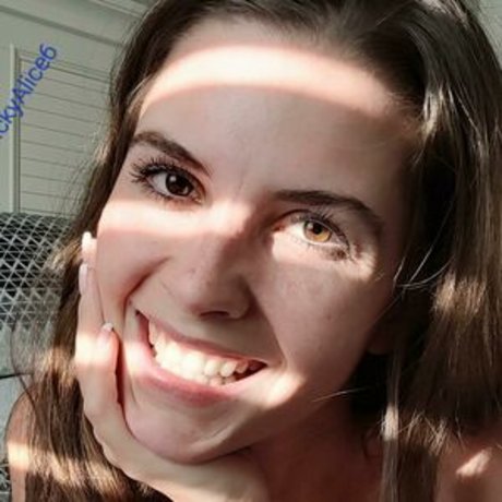 Trickyalice6 model perfect photo