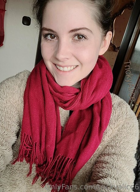 Trickyalice6 nude model pics