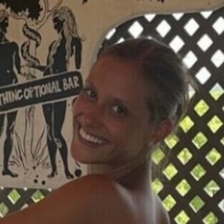 Hannah McClean naked star gallery