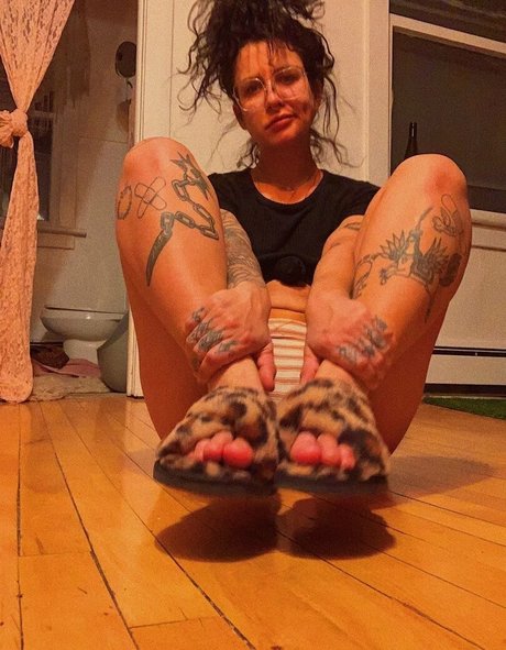 samanthaknoxxoxo beautiful actress img