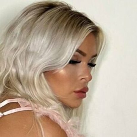 Amber Brown pornstar free img