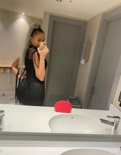 miarodriguezx pretty actress pictures