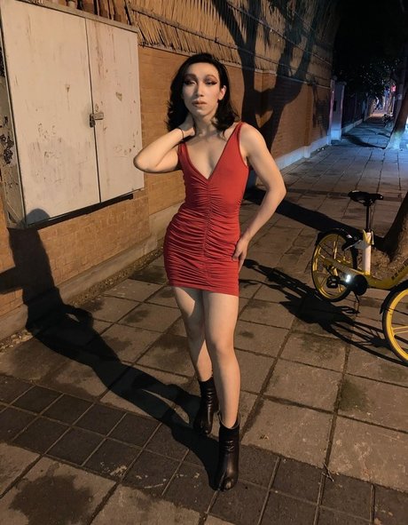 JGSTH4 pornstar sexy pic