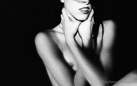 lokisirio pornstar hot pic