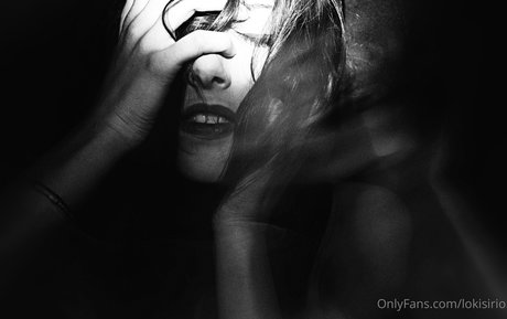 lokisirio naked pornstar pic