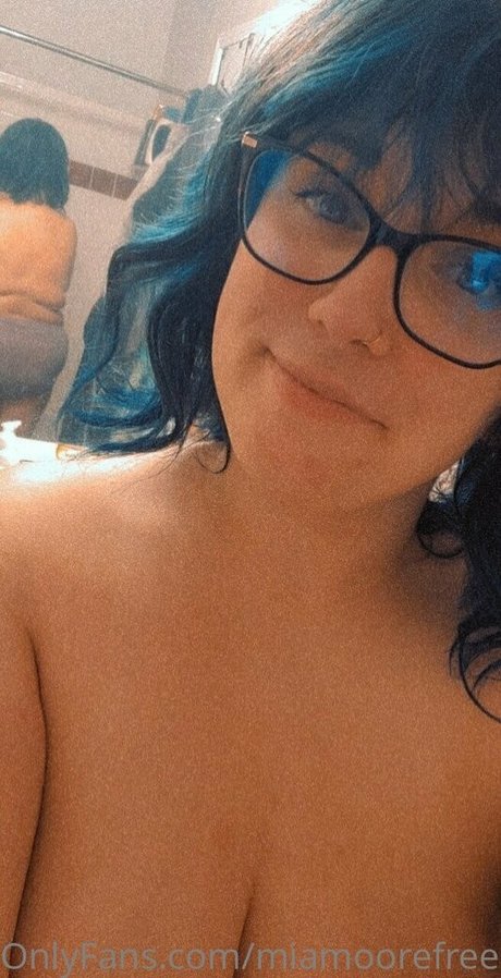 lesbian seduction onlyfans xxx images